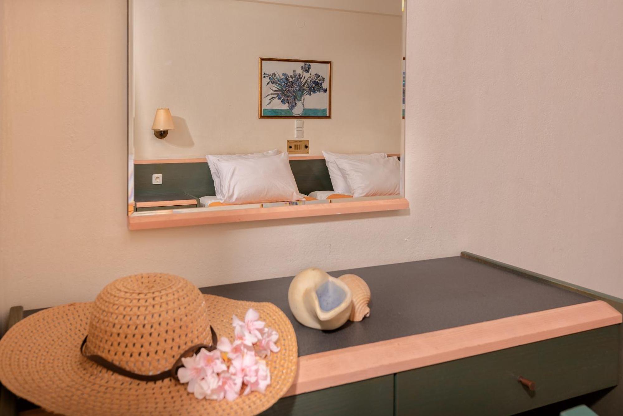 Porto Iliessa Hotel Argassi Luaran gambar