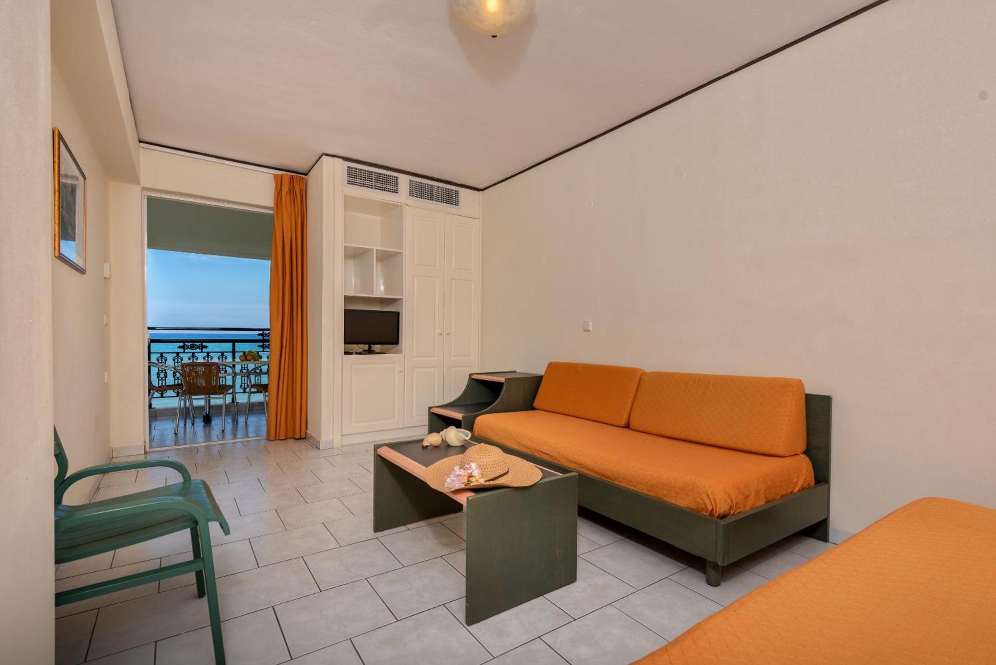 Porto Iliessa Hotel Argassi Luaran gambar