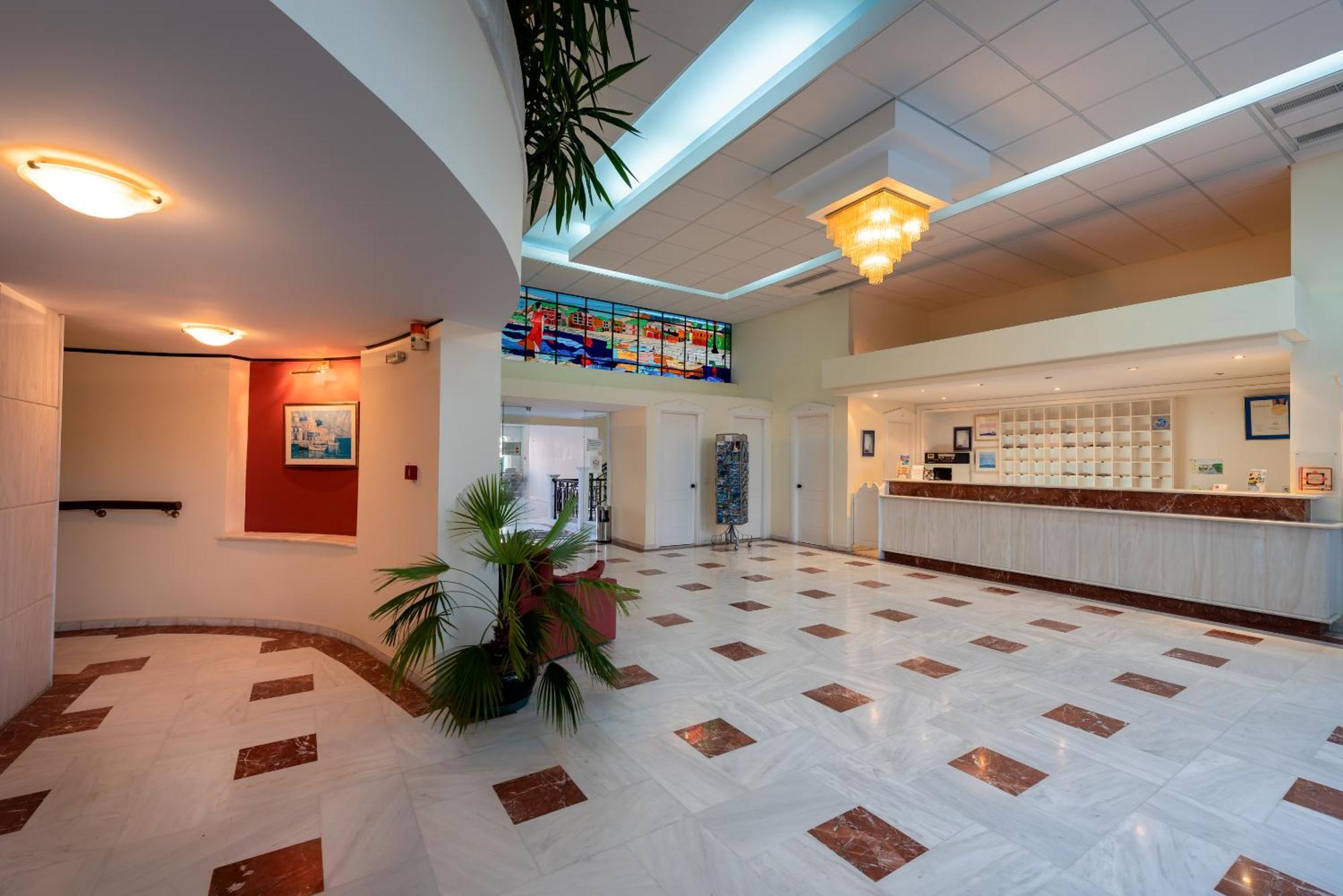 Porto Iliessa Hotel Argassi Luaran gambar